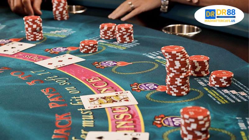Giới thiệu chung về trò chơi blackjack online